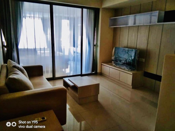 Unit 1 BR Fully Furnished Disewakan Apartemen Orange County Lippo Cikarang